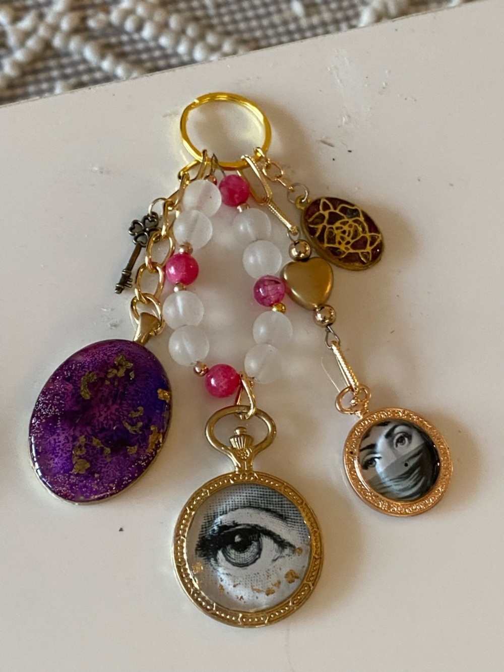 Bag charm keychain purse accessorie fornasetti evil eye purple art collectible - Picture 2 of 5